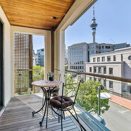 Enormous One Bedroom Beauty In Cbd! Free Parking Auckland Esterno foto