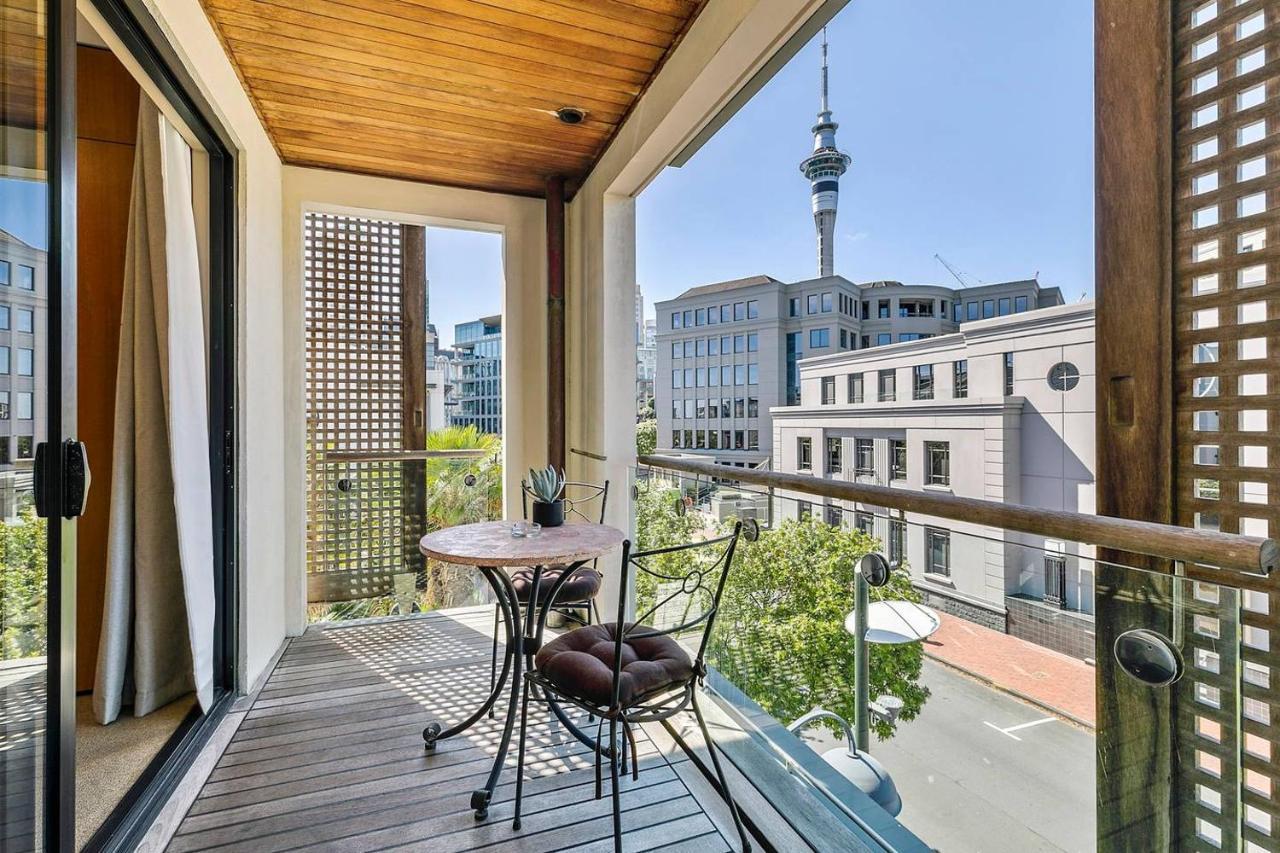 Enormous One Bedroom Beauty In Cbd! Free Parking Auckland Esterno foto