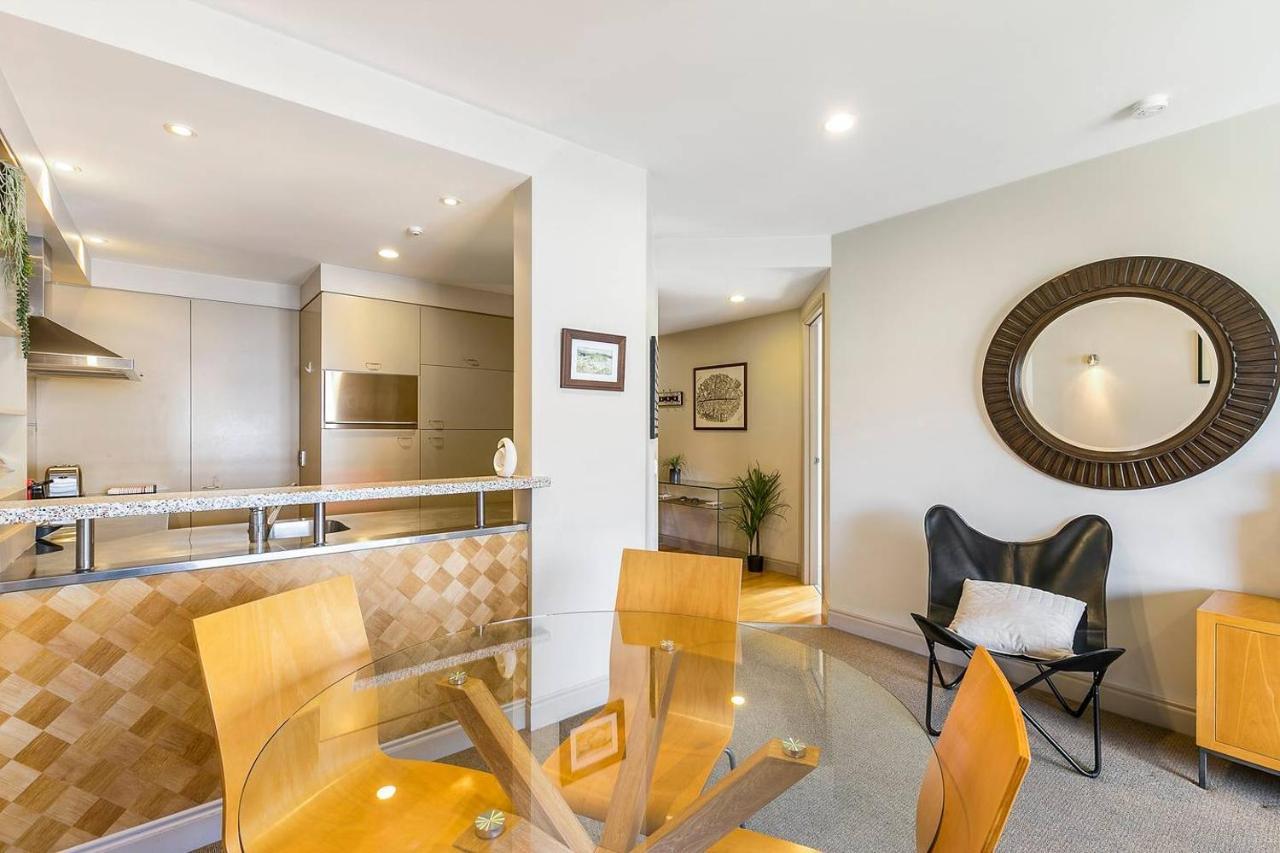Enormous One Bedroom Beauty In Cbd! Free Parking Auckland Esterno foto